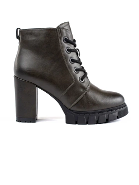 Vysoké tmavě zelené dámské kotníkové boty na sloupku