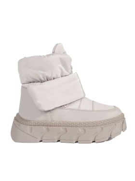 Šedé zateplené dámské sněhule na hrubé podrážce