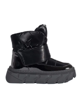 Černé zateplené dámské sněhule na hrubé podrážce