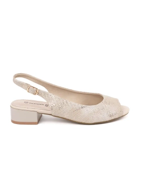 Béžové sandály na nízkém podpatku