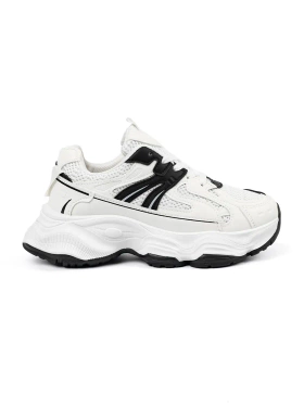 Sneakersy na hrubé podrážce bílé