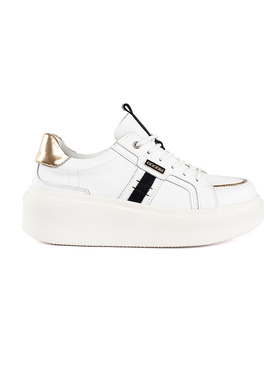 Kožené bílé sneakersy na platformě